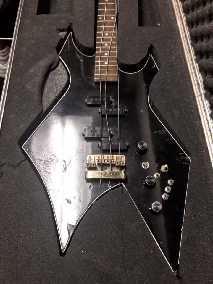 Super Rare Nikki Sixx Of Motley Crue Rich Warlock Bass Black 4 Strings