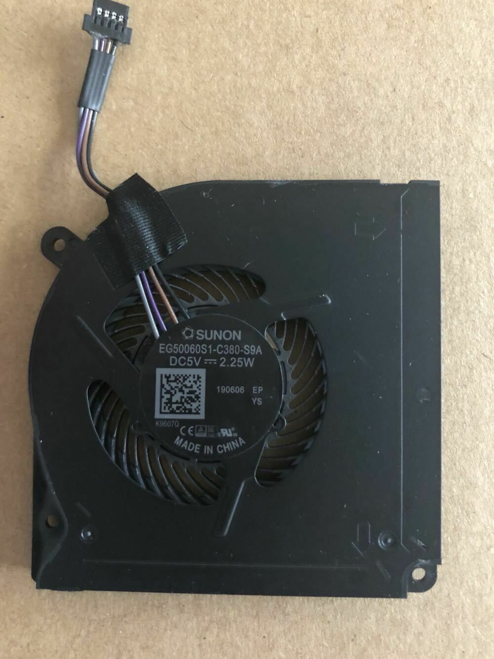 Ventilateur Refroidissement CPU Ordinateur Portable - Compatible Sunon EG50060S1-C380-S9A | DC5V 2.25W