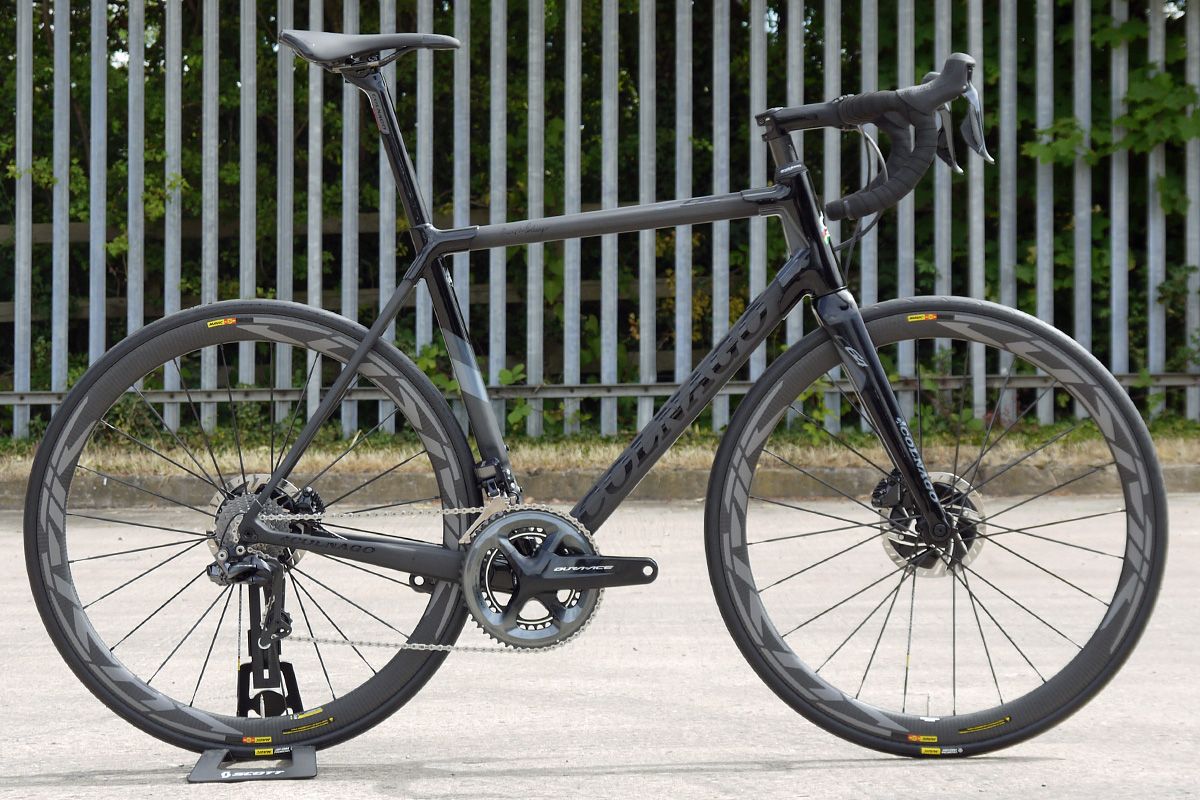 Colnago C64 Gloss Black Matte Carbon PJBK Bob Road Complete Bike Cosmic 50mm Wheelset Sale 2019 