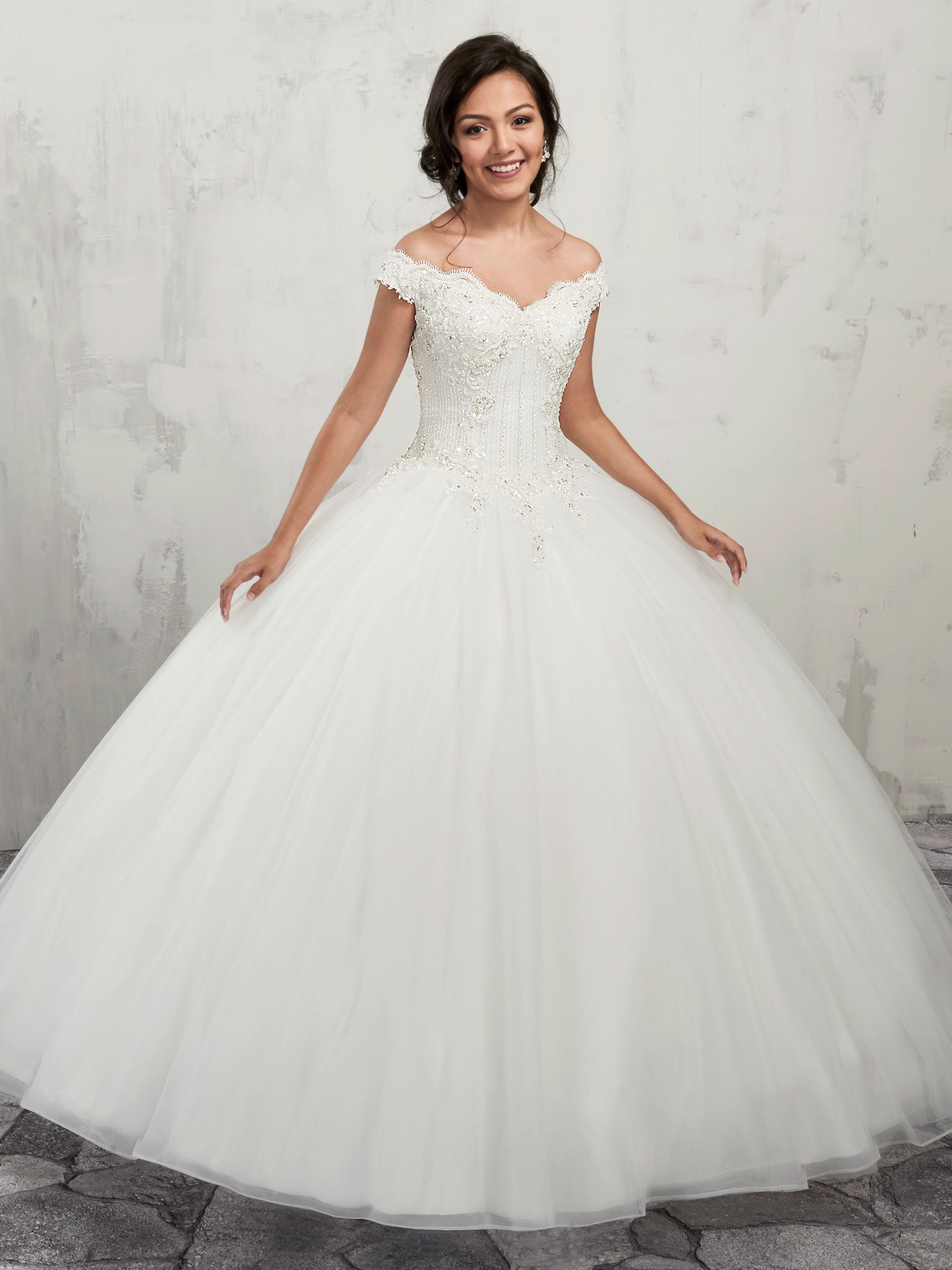 white ball gown dress