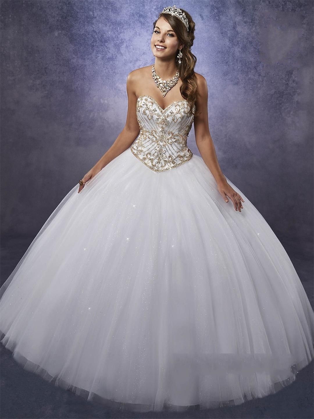Elegant White Quinceanera Dresses With Gold Beads Embellished Bodice And Free Bolero Beading