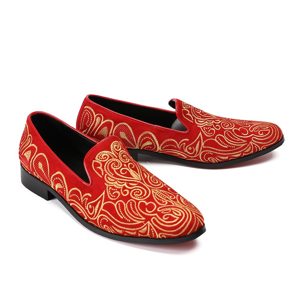 Mocassini in pelle scamosciata nera da uomo Mocassini in pelle scamosciata con ricami in oro Scarpe eleganti da uomo in pelle fatte a mano Party Flats Mocassini in pelle scamosciata nera da uomo Mocassini in pelle scamosciata con ricami in oro Scarpe eleganti da uomo in pelle fatte a mano Party Flats