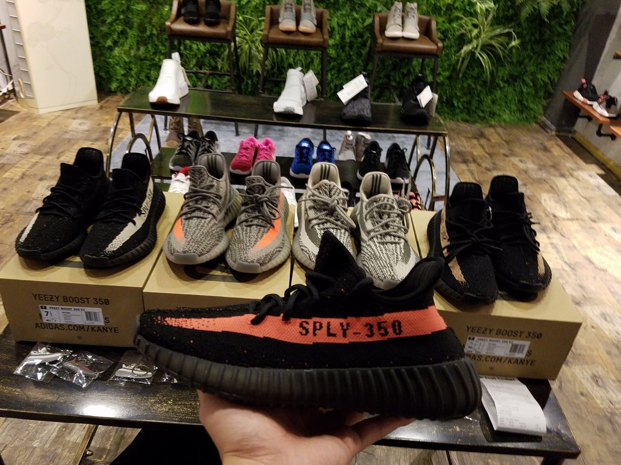 Adidas yeezy boost 350 V2 Static EF2905 sz 9 100