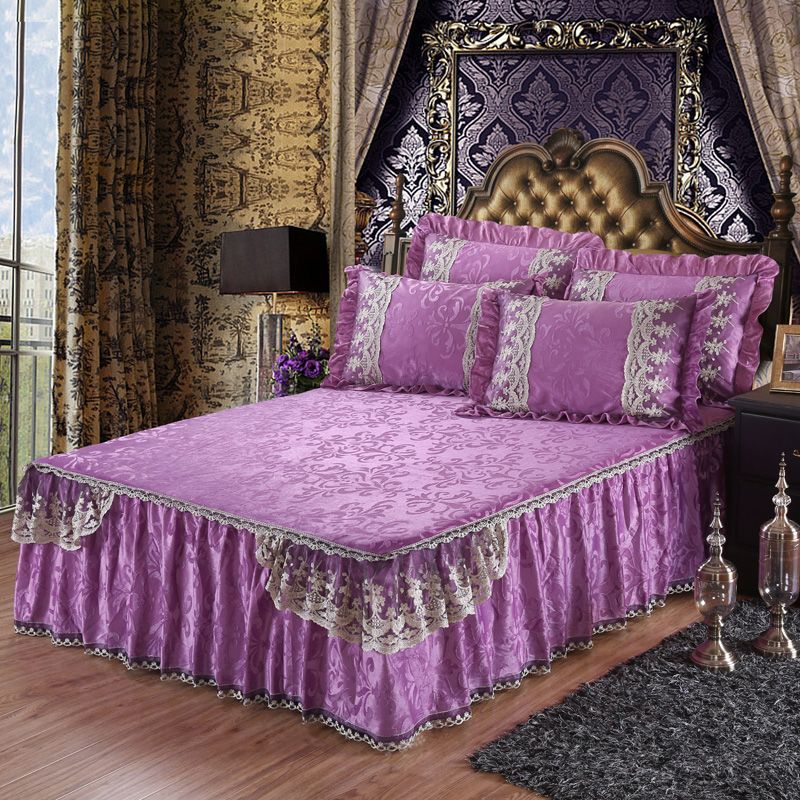 Sunnyrain 3 Piece Embossing Velvet Bed Sheet Set Luxury Bedding Queen Size With Lace Work Keep Warm In Winter