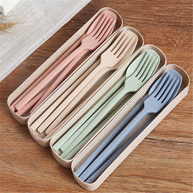 2019 New Reusable Plastic Tableware Wholesale Plastic Dinnerware Spoon