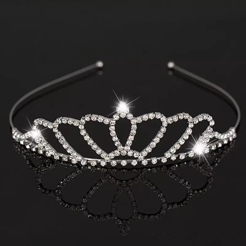 Beautiful Shiny Crystal Bridal Tiara Party Pageant Silver Plated