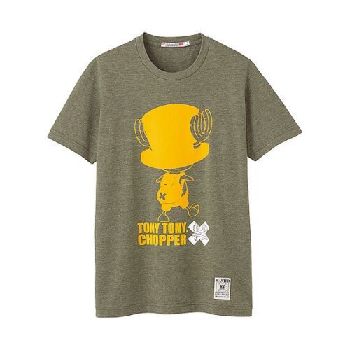 uniqlo one piece graphic
