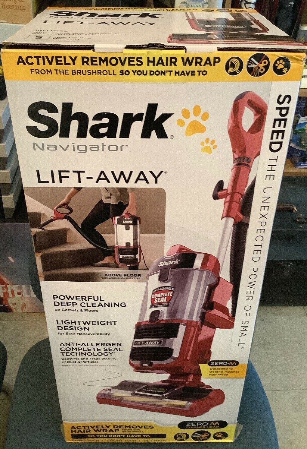 2020 Shark Navigator ZU561 Upright Vacuum Cleaner Anti Allergen Zero M