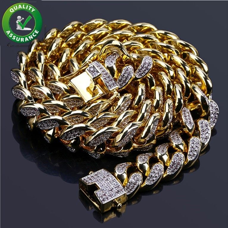 Faravahar Halskette Gold - Zoroastrische Symbol Halskette Unisex