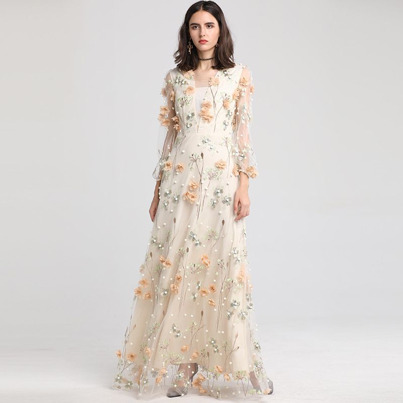 Acheter 2019 Printemps De Style Bohème Femmes Robe Mesh Broderie En Trois Dimensions Fleur Big Hem Robe De Soirée Banquet Annuelle Robe De $384.93 Du