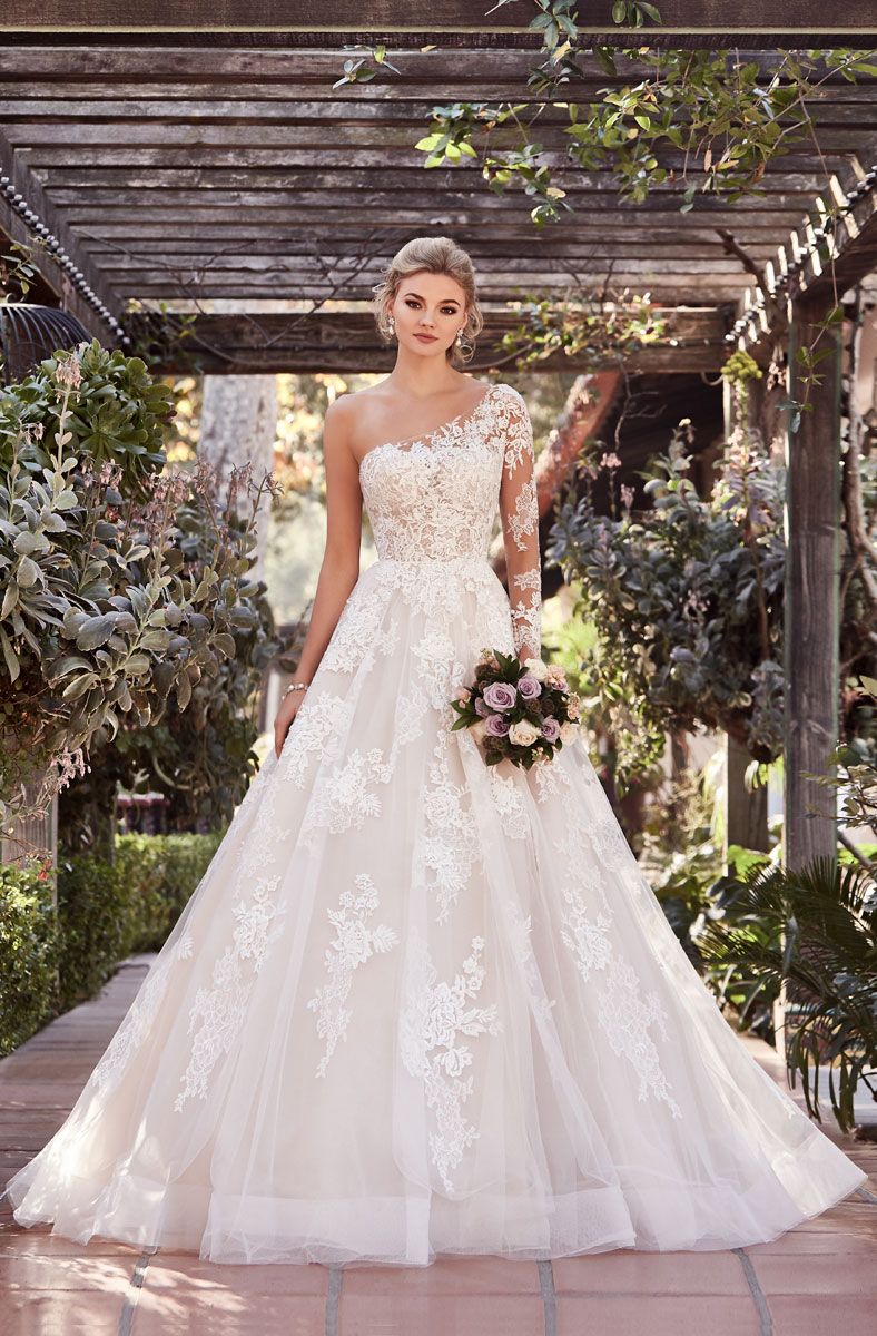 asymmetrical wedding dress with sleeves in women Asymmetrical wedding dress with sleeves in women online