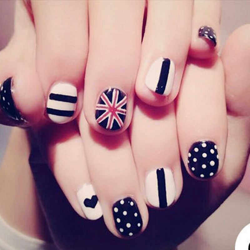 Short Acrylic Pre Design Nail Tips Black White Striped Dots Sweet