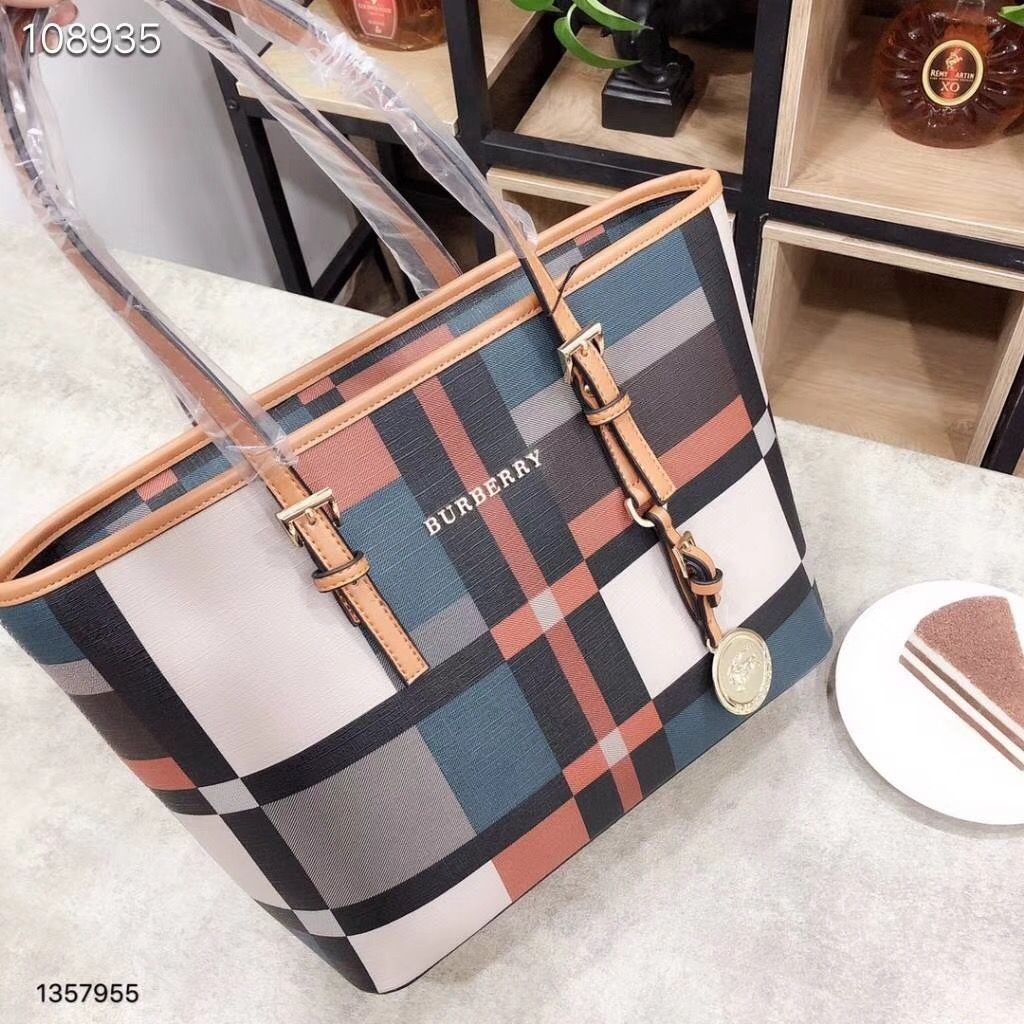 burberry handbags canada