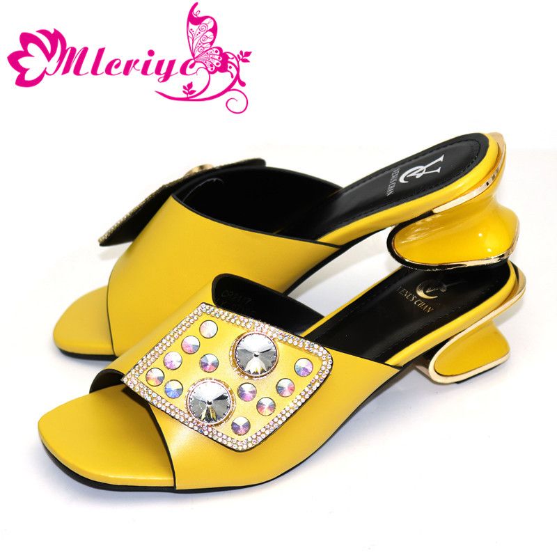 New Arrival Yellow Color Sexy Ladies Shoes Party Wedding