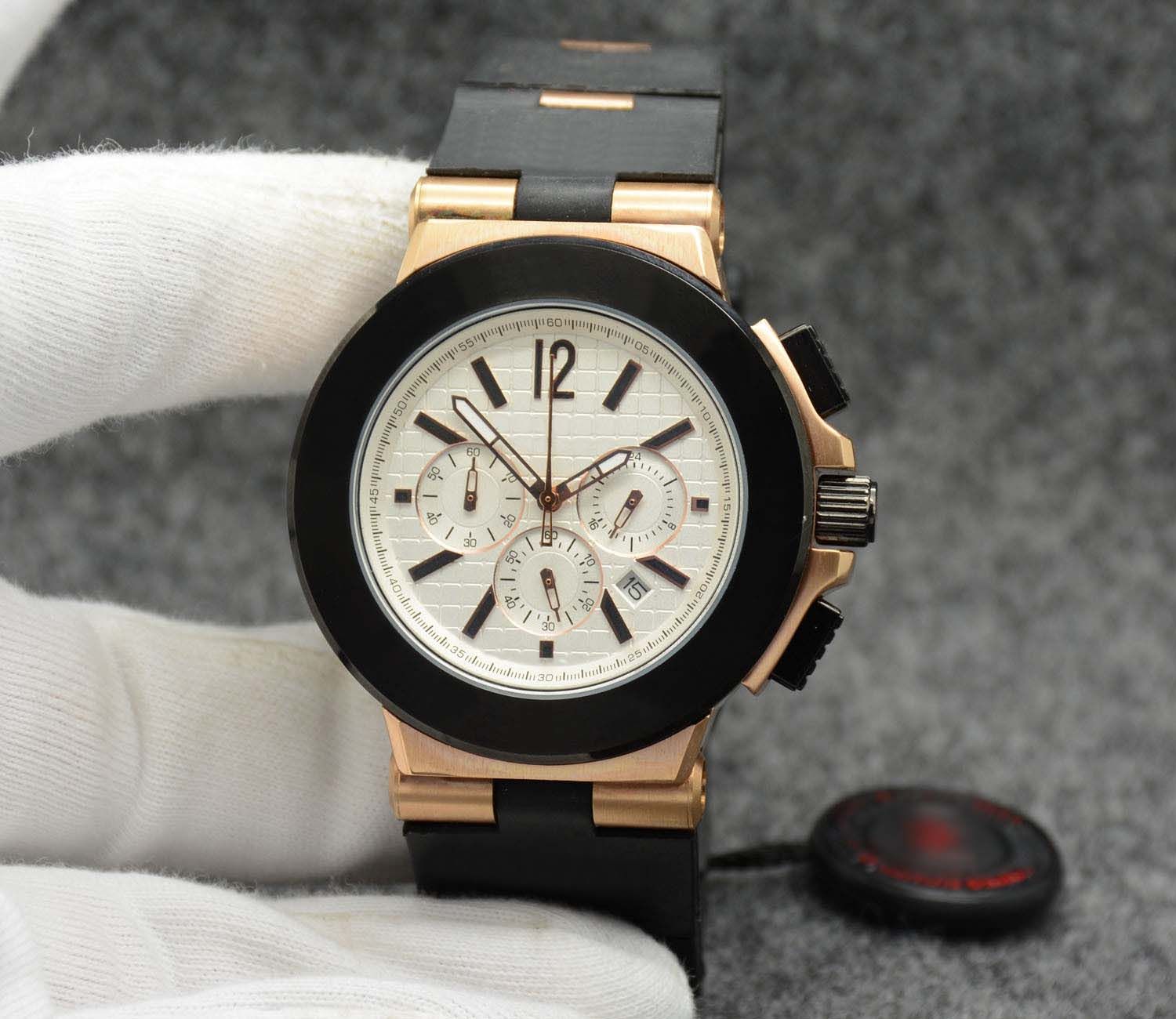 Wholesale 42 Outdoor Quartz Chronograph Black Bezel Mens Watch Watches