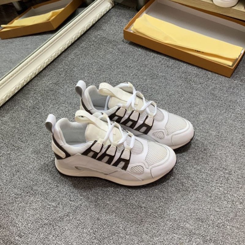popular casual sneakers