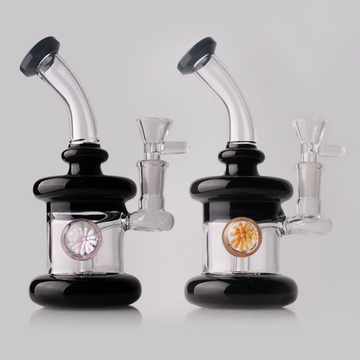 2019 Flower Design Glass Bongs Showerhead Perc Dab Rig Heady Glass