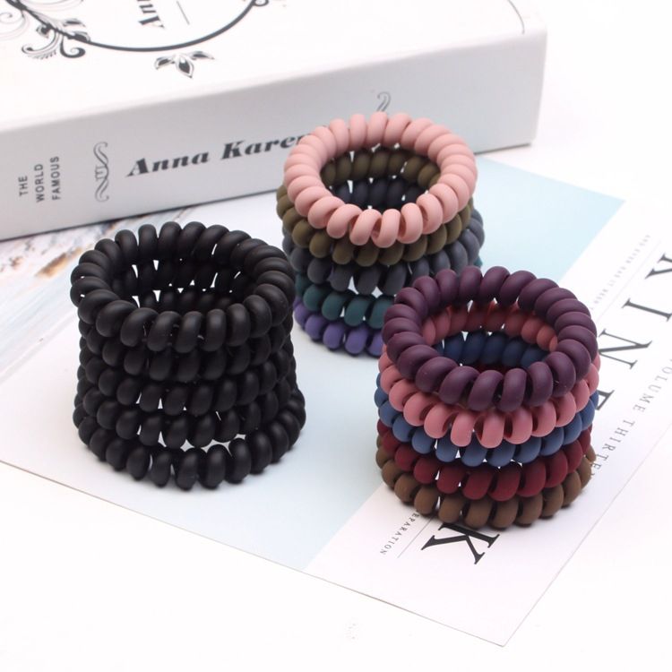 plastic hair bobbles