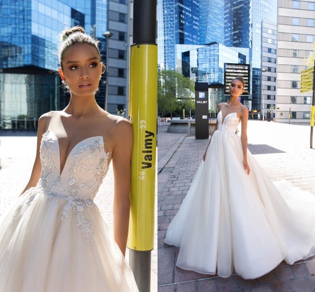 2019 Excellent Designer Wedding Dresses Cheap Ball Gown Sheer Neck