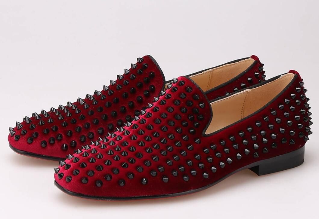 Black Rivets Spiked White Leather Mens Womens Red Bottom Flat Shoes Designer Loafers Wedding Dress Shoes Men Business Oxfords Shoes