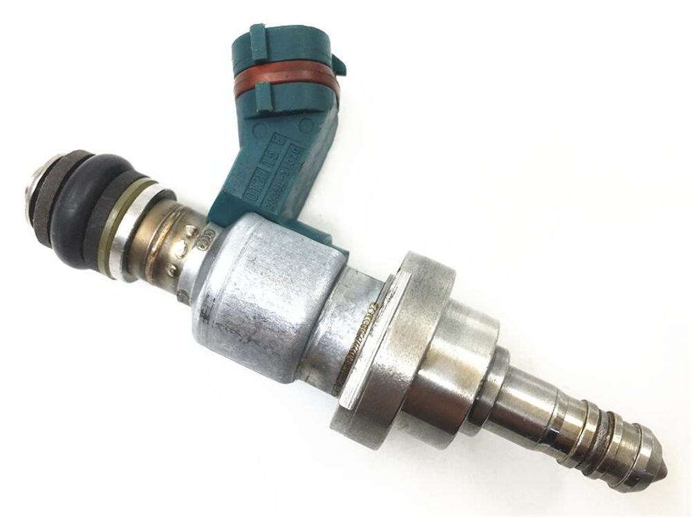 Pack of 4 Japan Original Fuel Spray Nozzles 2320931020 2325031020