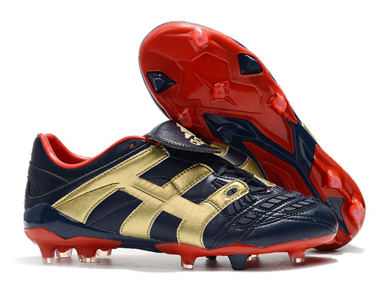predator soccer shoes