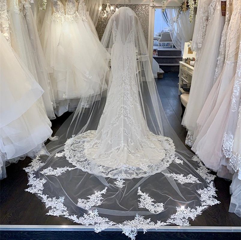 Custom Made Wedding Veils 2.5 Meters Long Veils Lace Applique Crystals