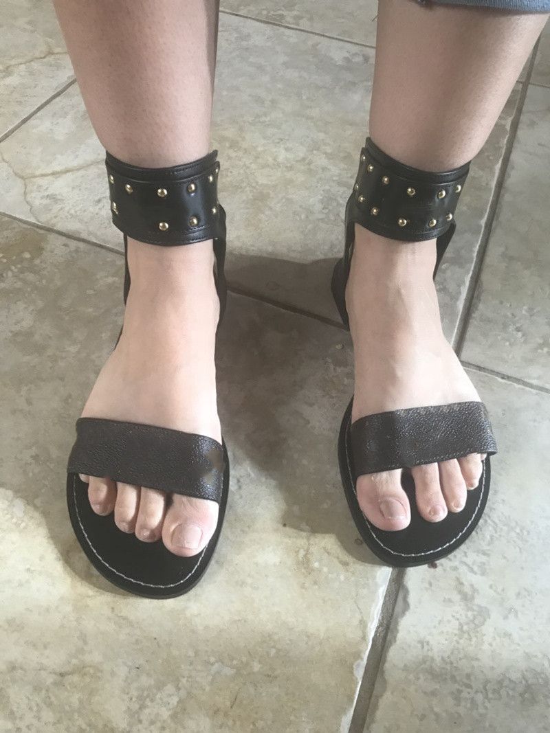 Großhandel Marke Hausschuhe Mode Schuhe Frauen Freizeitschuhe