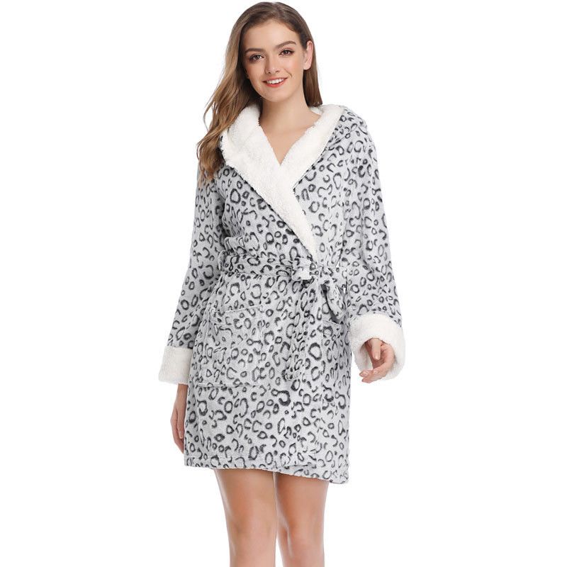 2020 Womens Designer Leopard Printed Robes Fashion Ladies Hooded