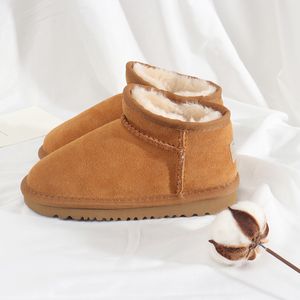 Mode chaude enfants hiver bottes de neige décontracté classique en daim chaussures plates bébé enfants bottes