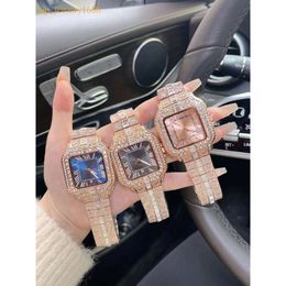 1: 1 MOISSANITE DIAMAND MECL'S WORGS Designer Watches avec un boîtier en acier précis et une sangle Super Mirror Surface Iced Out Watch 0213