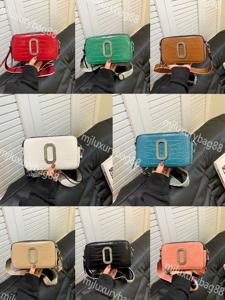 Qualité 1: 1 Le créateur de mode Snapshot Sacs à main Sac à main Célèbre Mini appareil photo Petit sac à bandoulière Femmes Sacs à bandoulière Messenger Tout en stock