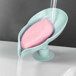1 ~ 10pcs Plat de savon en forme de feuilles Récipient de salle de bain Savon Contauteur de punch Gratuit Soconier Socon