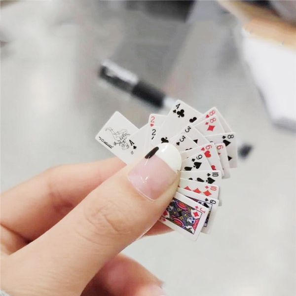 1:12 mignon Mini maison de poupée cartes à jouer jeux Poker Miniature pour poupées accessoire décoration de la maison