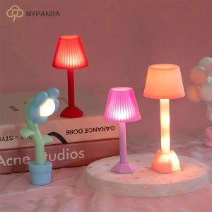 1:12 Dollhouse Miniature LED Night Light Plancher Mini Bureau Lampe Home Lighting Modèle décor Toy House Doll House Accessoires