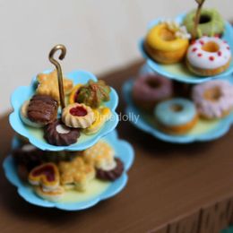 1/12 schaal Miniature Dollhouse Cake Stand Mini Donuts voor BJD Food OB11 Doll House Kitchen Accessoires Toy Toy