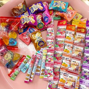 1/12 schaal Miniature Dollhouse Food, Cute Chips, Candy Model Toys for Barbies Blyth Doll Supermarket Snacks Accessoires