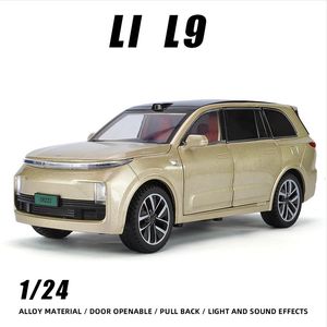 1 24 Ideal Li L9 Alloy Car Model Simulatie SUV Diecast voertuiggeluid en Lichte kinderen One Piece Auto Gift Boy Toys Wheels 240524