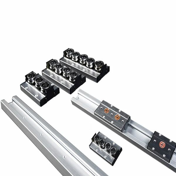 Guía lineal de núcleo de doble eje de 1/2pc SGR15 La longitud es 150-1150 mm + 1/2/4pc SGB15-3/4/5 RAIL Combinación de riel de riel de rueda