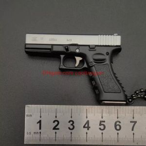 1: 3 Mini G17 Metal Toy Gun Model Legering Keychain Draagbare afneembare look Real Fake Gun Collection Colorful Fidgets speelgoed Indrukwekkende verjaardagscadeaus voor jongens volwassen