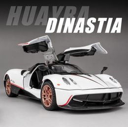 1:32 Pagani Huayra Scale Diecast Car Dinastia Super Sport Car Metal Modèle avec collection de jouets de véhicule de traction léger et son