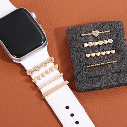 1/4pcs Diamond Heart Love Charms Watch Band Ornement Ring Decorative For Apple Watch Bracelet Silicone Strap Accessoires