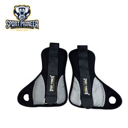 1,5 kg gants de port de poids course à pied sport attaché main sac de sable invisible poids gants Q0107