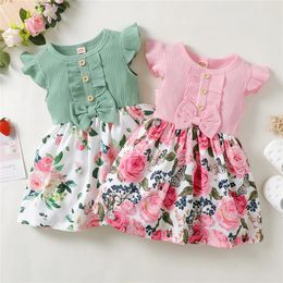 1-5 jaar Little Girl Princess Dress kleding Kleding Baby Girl Mouwloze bloemen modejurk kinderen meisje dagelijkse vakantiekleding 240416