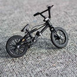 3pcs 01:50 dedo juguete de la bici Flick Trix Mini bmx bicicleta bicis modelo de juguete para niños FSB regalo bicicleta de montaña muchachos de la novedad del juego