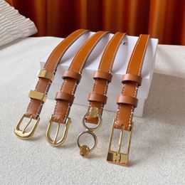 Cintura con fibbia ad ardiglione marrone chiaro larga 1,8 per cinture in pelle di vacchetta di alta qualità firmate da donna sottile