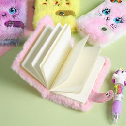 1 ~ 8 stcs schattige cat plush notebook voor kawaii hanger keychain furry cats notebook daily planner journer boek noot kussen