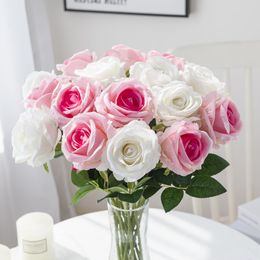 1 bouquet de silk roses Vase de bouquet pour les accessoires de mariée de mariage à la maison