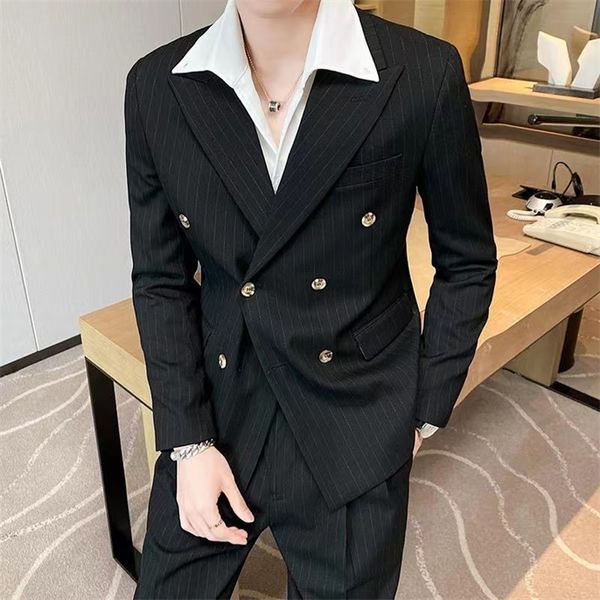 # 1 Designer Fashion Man Suit Blazer Jackets Coats for Men Stylist Lettre broderie à manches longues Casual Farty Mariage Blazers # 102