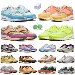 1 Hombres Mujeres Zapatos para correr 87 Zapatilla de deporte Naranja Frost Blue Gale Big Bubble Monarch Obsidian Urawa Familia Panda Volt Aqua Noise Escape Entrenadores para hombre Zapatillas deportivas 36-45